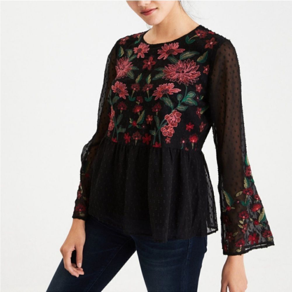 American Eagle Floral Peplum Top Sz S